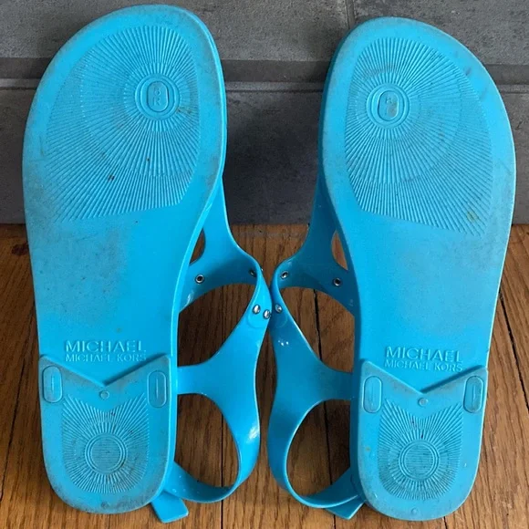 Michael Kors jelly sandals - Picture 3 of 6